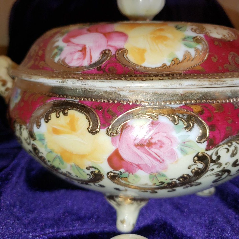 Royal Nippon - Picture 2 of 12
